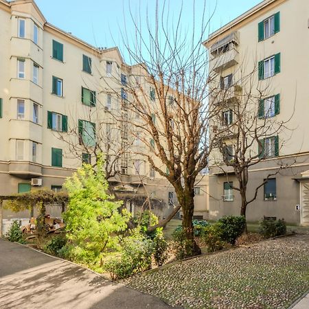 New And Functional Apartments Near The Metro Milan Exterior photo