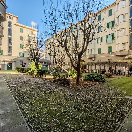 New And Functional Apartments Near The Metro Milan Exterior photo