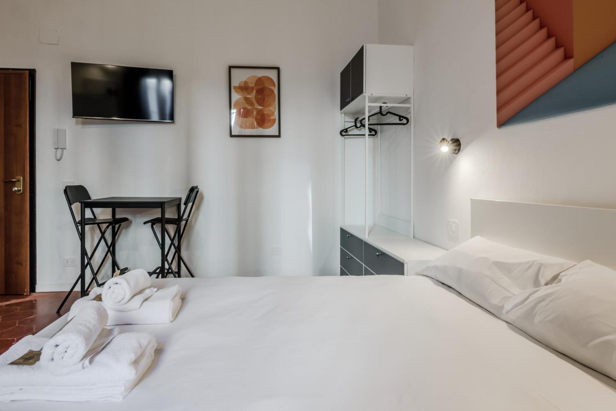 New And Functional Apartments Near The Metro Milan Exterior photo