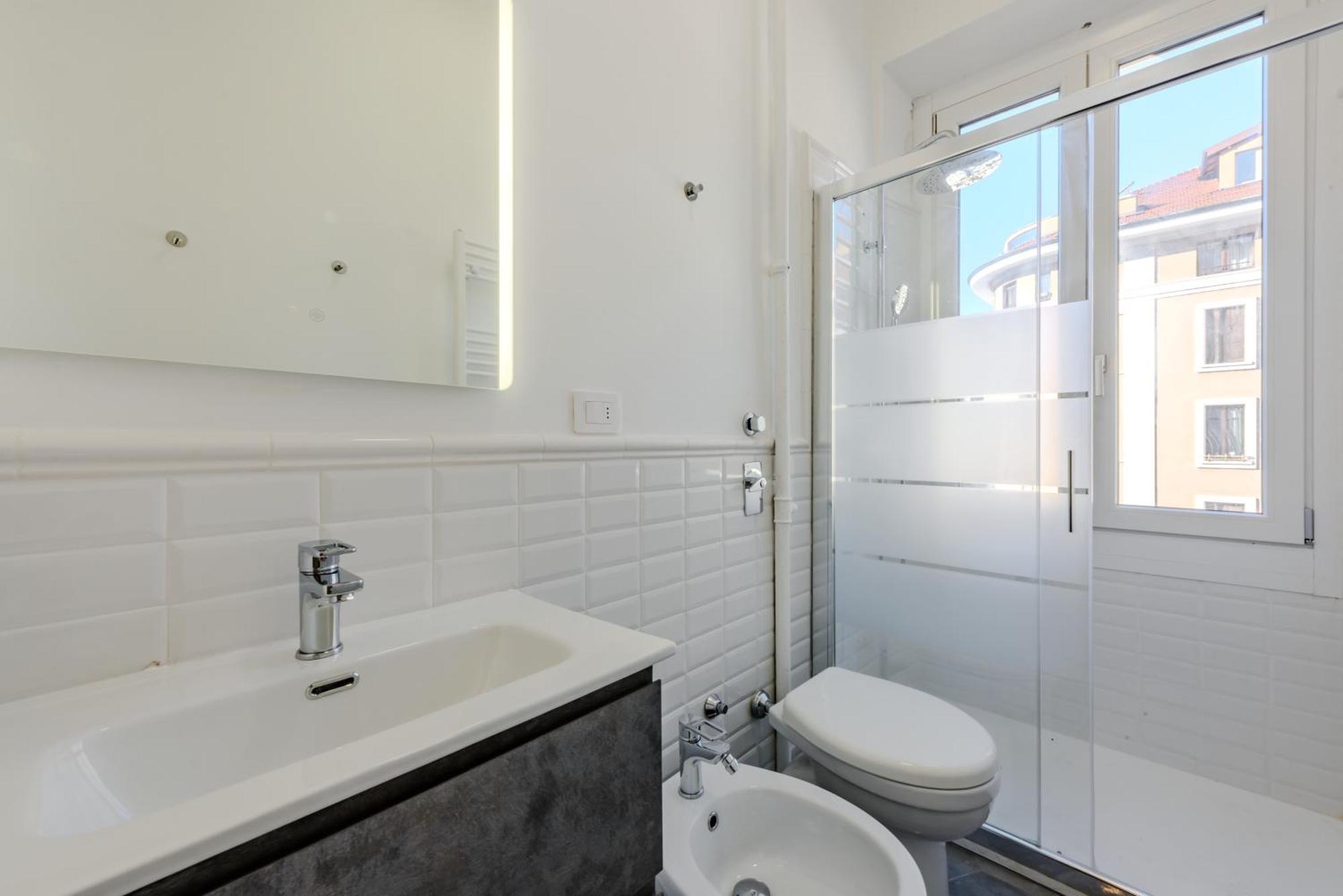 New And Functional Apartments Near The Metro Milan Exterior photo
